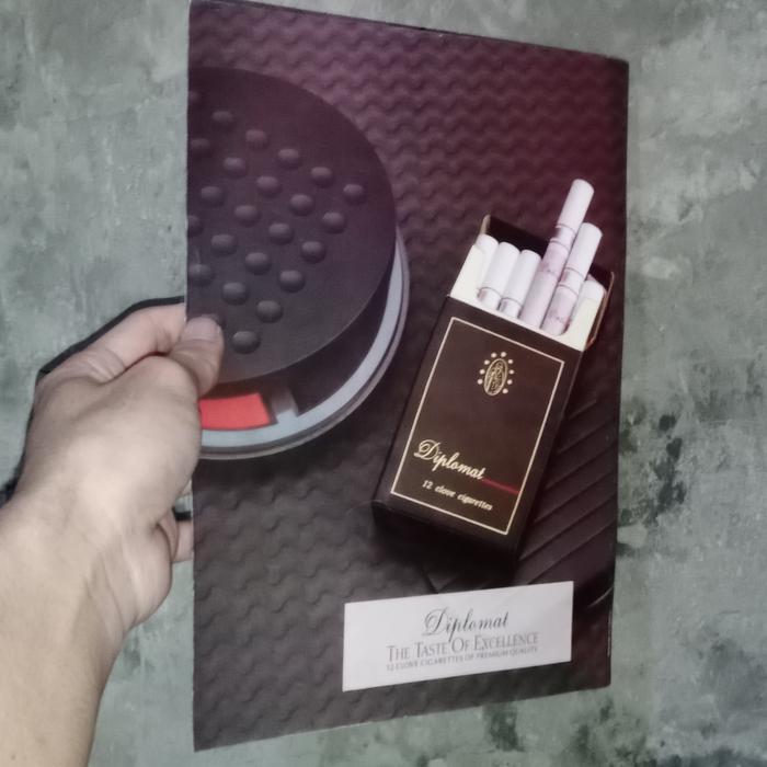 Gambar Iklan Cetak Jadul 90an - Putih dari Kawan DuniaMayaShop undefined Tokopedia