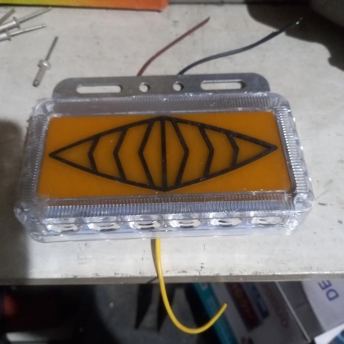 Gambar lampu variasi stoplamp mobil truk 24v dengduoduo - Biru dari ARIES MANDIRI DIESEL undefined 4 Tokopedia