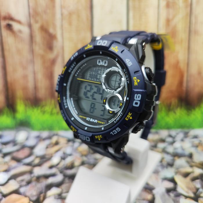 Gambar Q&Q QnQ QQ Digital Jam Tangan Karet Pria Hitam M174J002Y Original - M174J004Y dari Ogytashop undefined Tokopedia