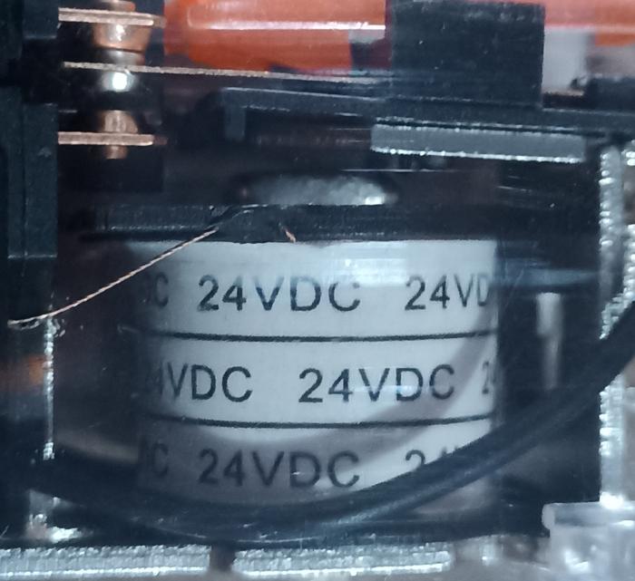 Gambar Relay Omron Ewig Socket Relay LY2 LY2N 8pin 8 pin - Omron 24Vdc dari Balikpapan Spareparts undefined Tokopedia