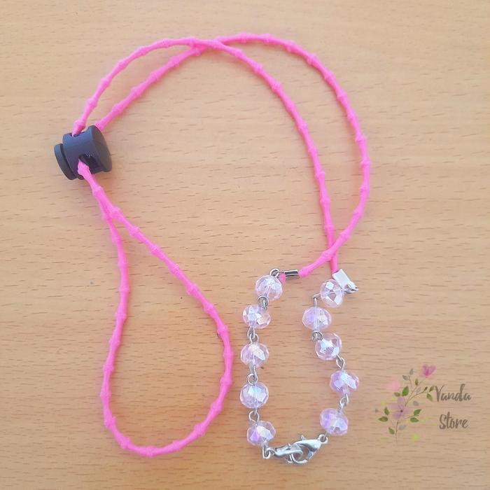 Gambar STRAP MASKER 2IN1 MUTIARA CRYSTAL PREMIUM | STRAP MASKER PREMIUM - CRYSTAL D.PINK dari Vanda Store Sby undefined Tokopedia