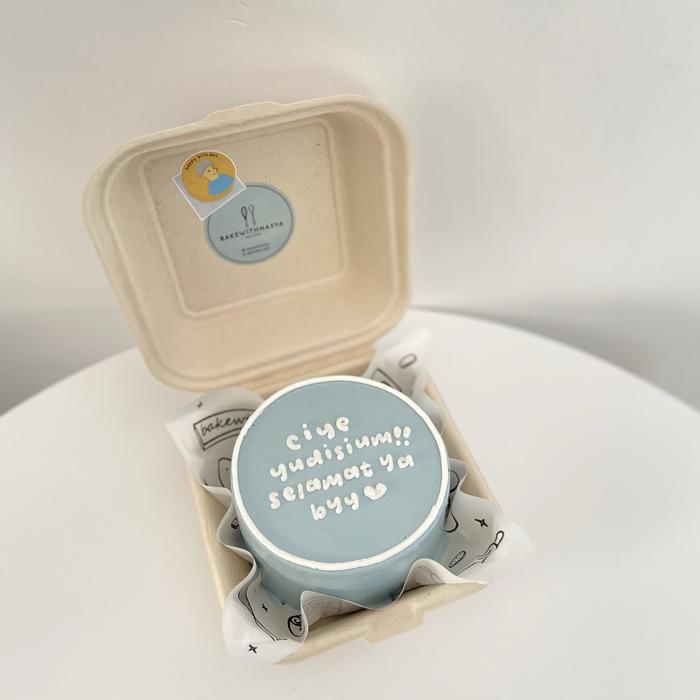 Gambar Mini Korean Bento Cake / Shortcake / Lunch Box Cake - Vanilla dari Bake with Nasya Cake Lab undefined Tokopedia