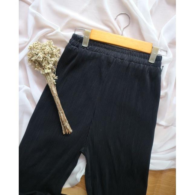 Jinsiy aloqada yalangoch Karolin Voznyacki