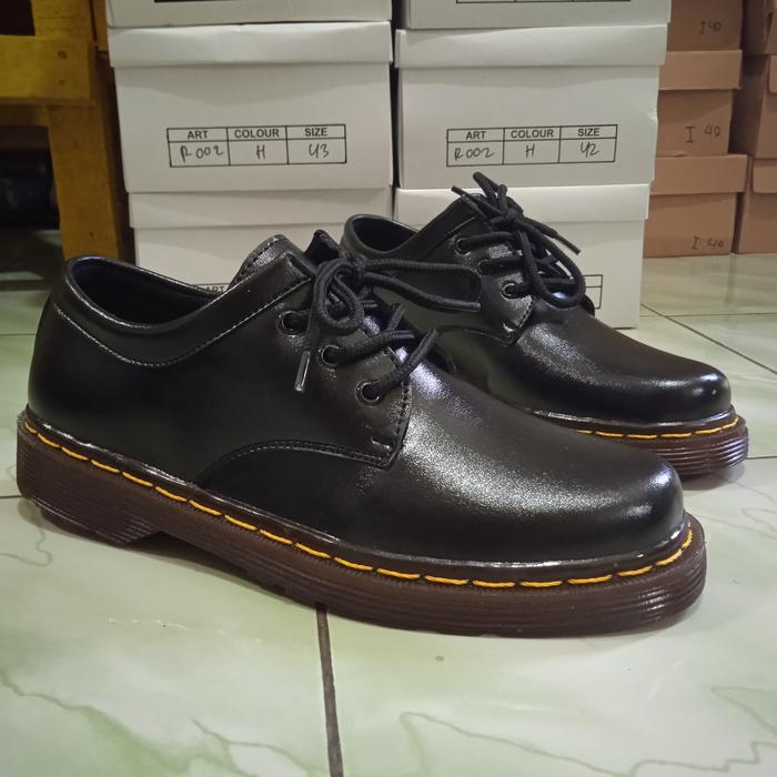 Gambar sepatu semi formal pria model tali - Hitam, 38 dari Sepatu Sandal Olshop undefined Tokopedia