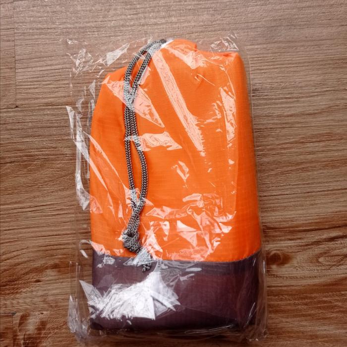 Gambar GIANTEX Matras Karpet Lipat Camping Piknik Waterproof Mat 140 x 200cm - Orange dari Woles Outdoor Store undefined Tokopedia
