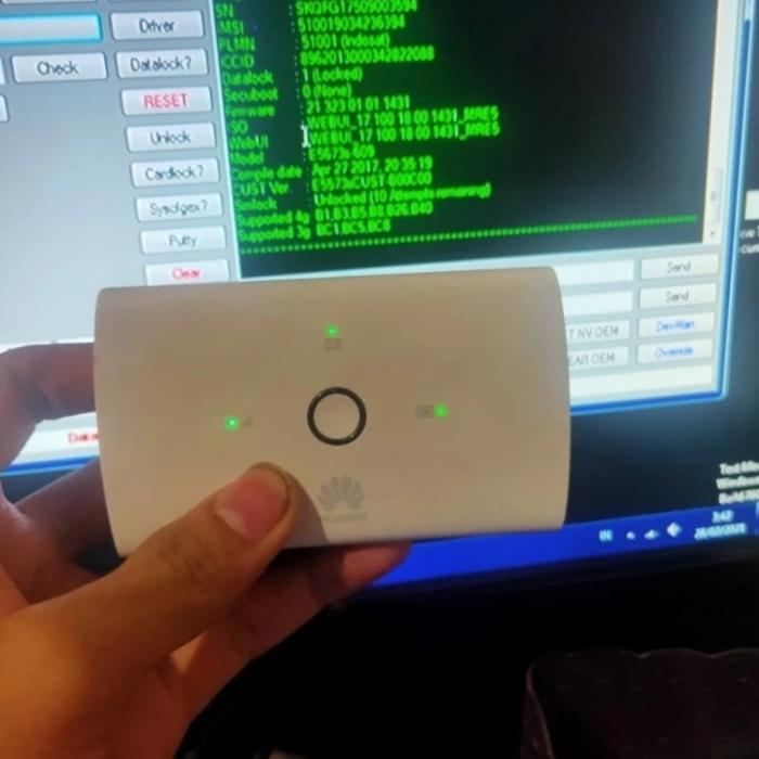 Gambar Mifi Huawei e5673 - Huawei E5673 dari ModemInternet undefined Tokopedia