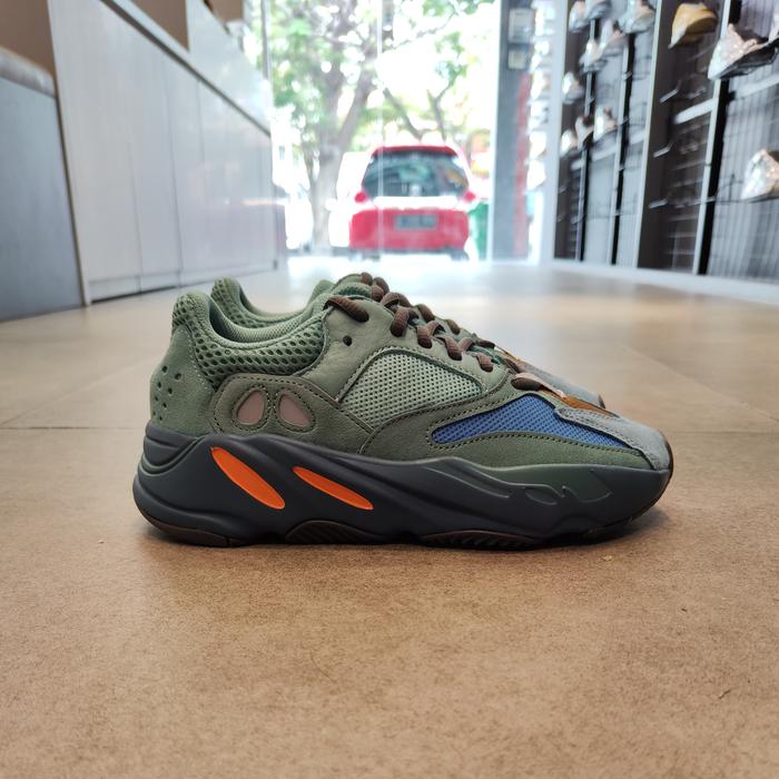 ee9614 adidas