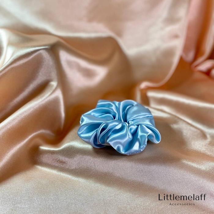 Gambar Scrunchie Satin Medium | Ikat Rambut Korea | Scrunchie Satin Doff - Biru Muda dari Littlemelaff undefined Tokopedia