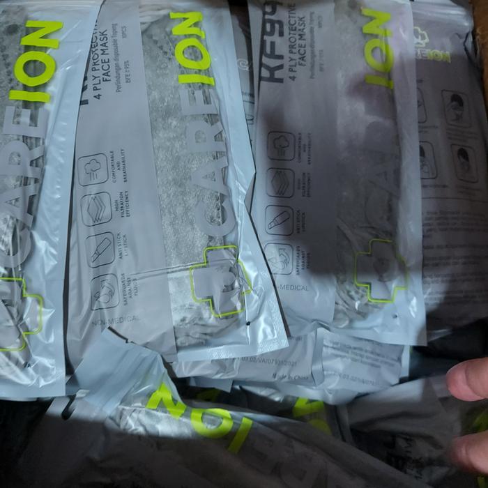 Gambar Masker Premium kf94 Gradation embos Careion mix 5 warna isi 10pcs - Grey dari Vigoe store undefined Tokopedia