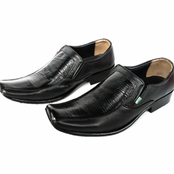 Gambar sepatu pantofel kickers kulit asli/sepatu formal pria - Hitam 603, 39 dari mita'shoes undefined Tokopedia