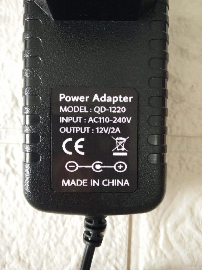 Jual POWER ADAPTER 12V 2A model : QD-1220 Jek DC 5.5mm X 2.1mm - 2.5mm ...