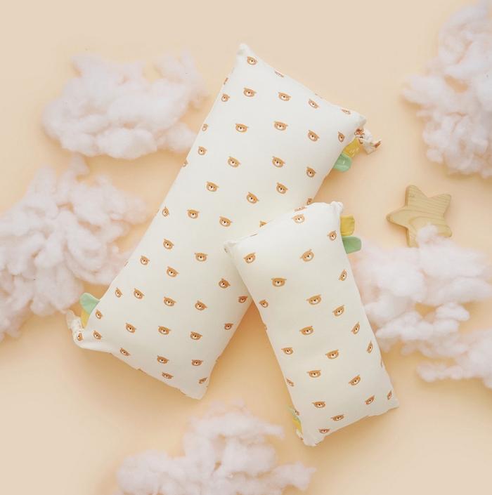 Gambar Emico TENCEL Bolster Guling Tencel Anak Bayi Halus Bantal Baby Kids - Miko White, M (38x18cm) dari Ninemonthslater.idn undefined Tokopedia