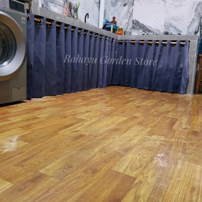 Gambar Gorden Kolong Dapur Minimalis Gorden Kolong Penutup Meja Kompor - Abu-abu, L 140 x T 60 dari Rahayu gorden store undefined Tokopedia