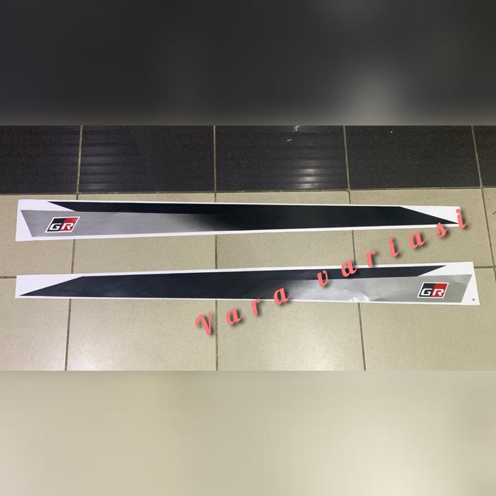 Gambar STIKER BODY SAMPING MOBIL TOYOTA RAIZE MOTIF WARNA - Hitam dari Vara Variasi undefined Tokopedia