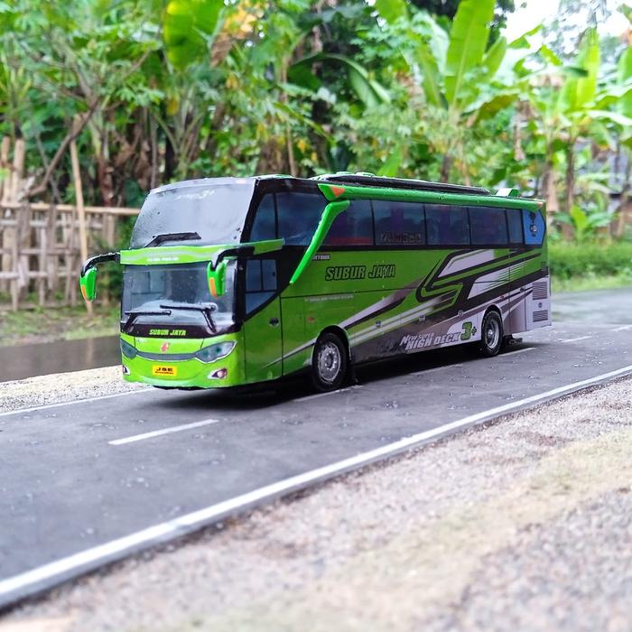 Gambar Miniatur Bus SUBUR JAYA body JB3 dari SE Miniatur bus undefined Tokopedia
