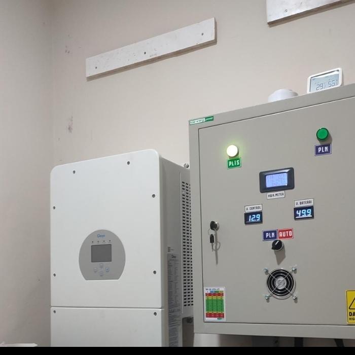 Smart Safety Control Box Combiner Hybrid 8-15kw  Power Solar Ongrid Offgrid System - 15kw