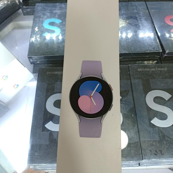 Gambar Samsung Galaxy Watch 5 ( 40mm,44mm ) - Jam Pintar - Garansi Resmi SEIN - Silver, 40mm dari Silvershop2025 undefined Tokopedia