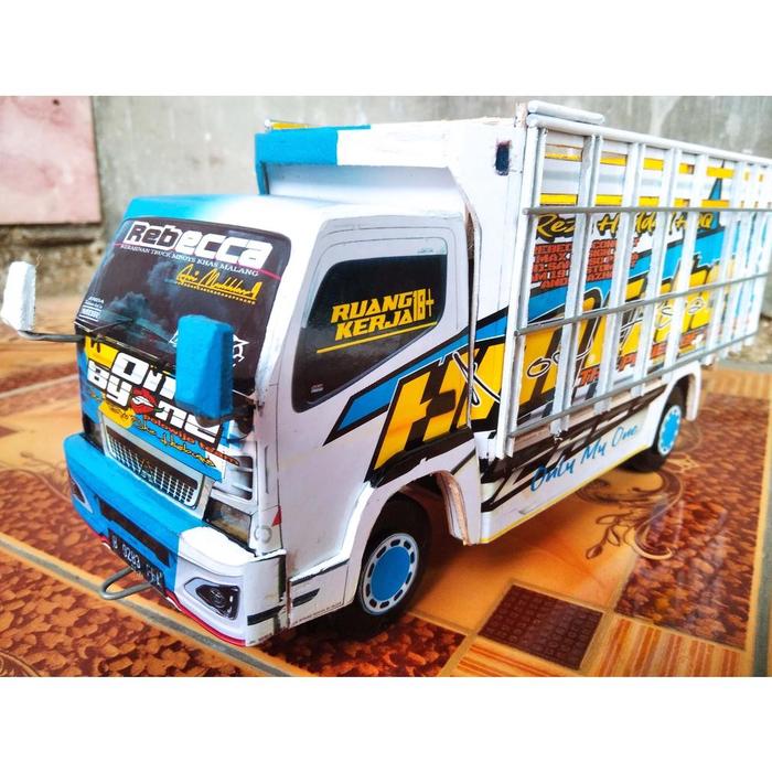 Gambar MINIATUR TRUK WAHYU ABADI BAK 3D BISA DI CAS - hm cabe dari BAJO STORE8 undefined Tokopedia