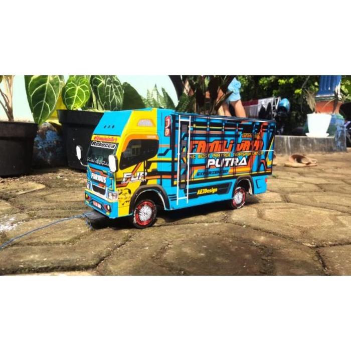 Gambar MINIATUR TRUK OLENG REMOTE CONTROL / RC PALING MURAH - Biasa dari BAJO STORE8 undefined Tokopedia