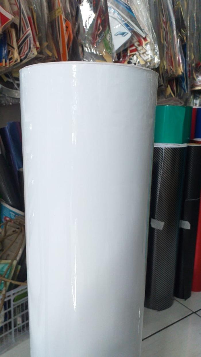 Gambar STICKER STIKER SKOTLET VINYL WHITE GLOSSI/PUTIH GLOS 152CM X 100CM - putih glossy dari GrosirScotlet undefined Tokopedia