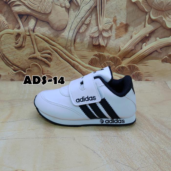 Gambar Sepatu Adidas Anak Laki & Perempuan Cowok Cewek Olahraga Sekolah TK SD - ADS-14 dari Achelous88 undefined Tokopedia