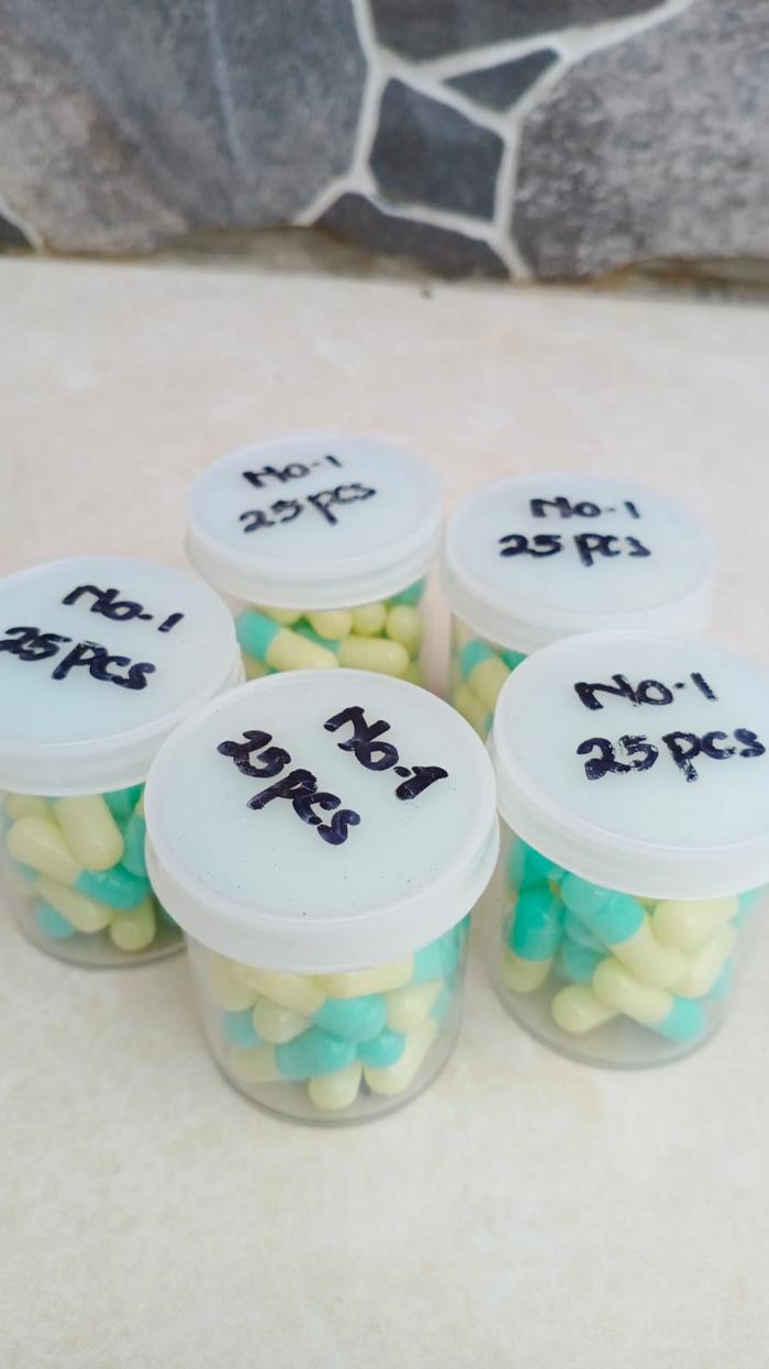 Gambar Kapsul Kosong 40 pcs & 25 pcs Ukuran 2 & 1 Bonus Pot - 1 dari RajaAlkes undefined Tokopedia