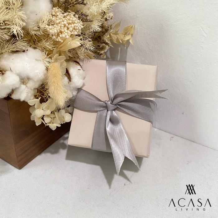 Gambar Gift Wrap - Bungkus Kertas Kado + Card - Kecil dari Acasa Living undefined Tokopedia