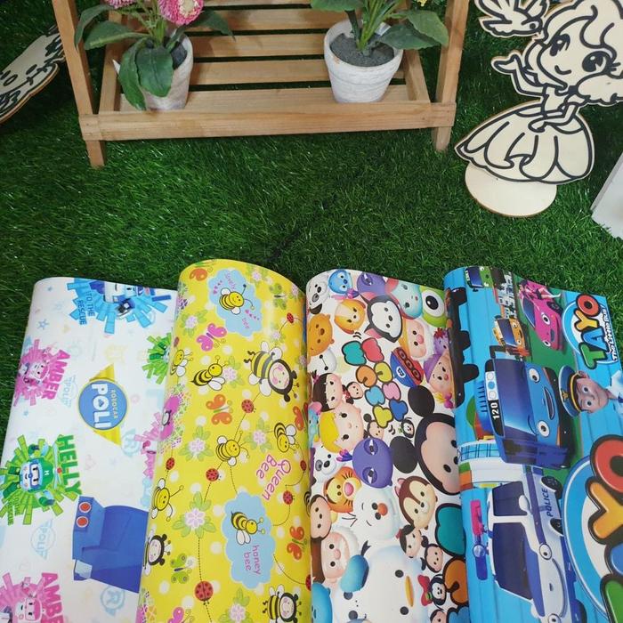Gambar KERTAS KADO / BUNGKUSAN HADIAH / KERTAS KADO KARAKTER - Kertas Kado dari Happyplay.toys undefined Tokopedia