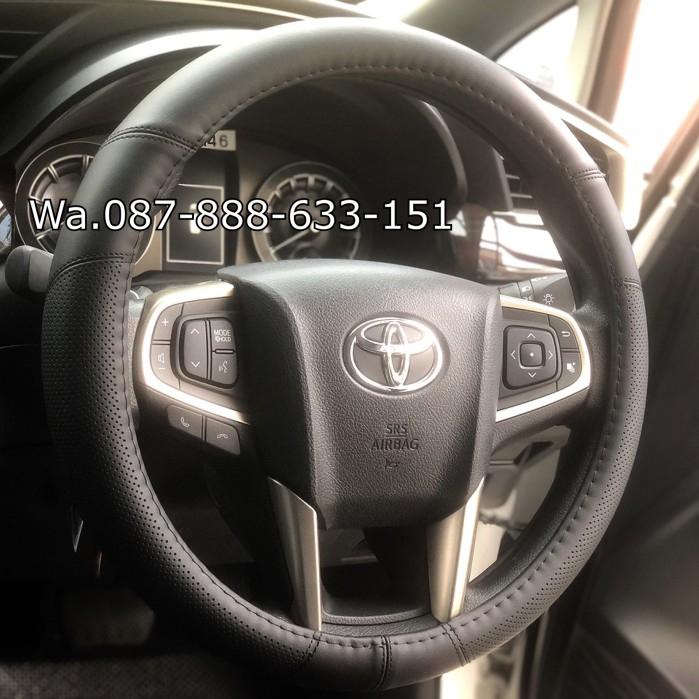 Gambar Original leather cover sarung stir kulit all new innova reborn hitam dari SJ2 undefined Tokopedia