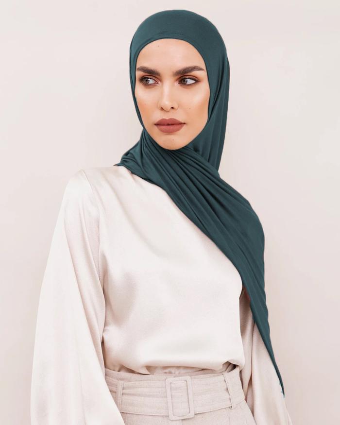 Gambar SOFT TOUCH RAYON - PINE dari HijabFairuz undefined Tokopedia
