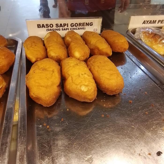Gambar Roti Bakery Legend Jakarta Suisse -- Roti Goreng(min 10 pcs & blh mix) - Corned Goreng dari BCSStore1 undefined 4 Tokopedia
