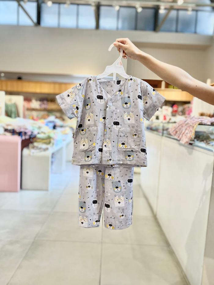 Gambar Piyama Anak Katun Bear 2 Warna - Macadamia Little Glamz dari Macadamia Little Glamz undefined 2 Tokopedia