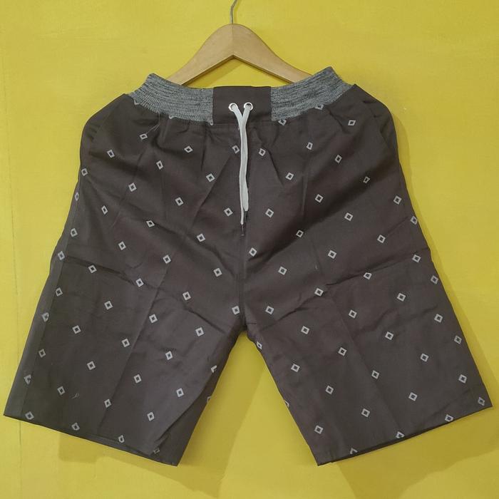 Gambar Celana Pendek Pria Murah Santai Surfing Kolor - abu titik, all size 27-34 dari Qul Shop undefined Tokopedia