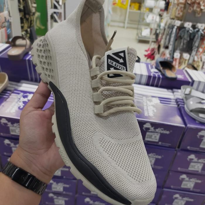 Jual sepatu merk dr kevin original 39 Kota Surabaya Toko V99
