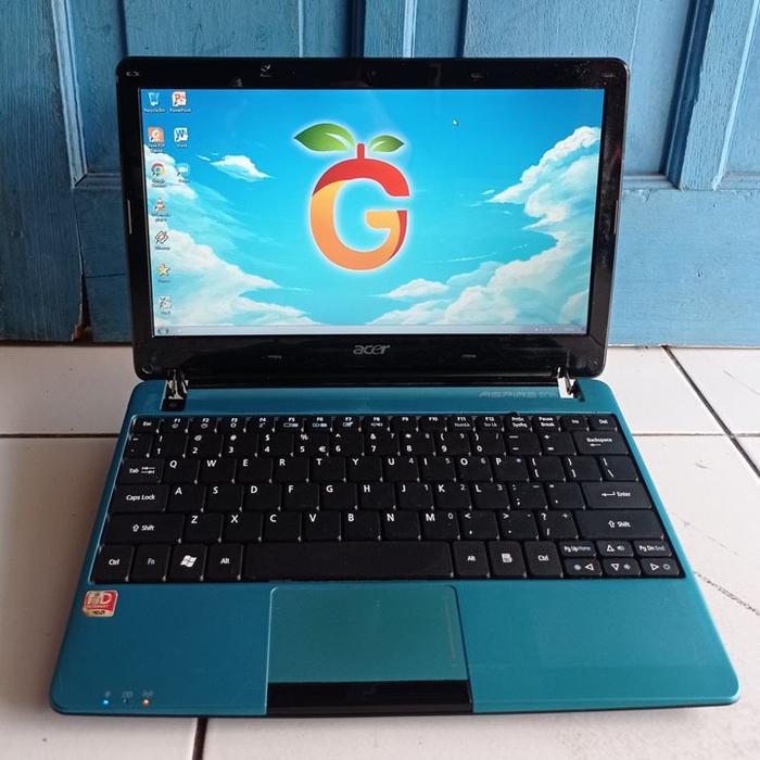 Acer Aspire One 722 | AMD C-60 Processor | 8GB RAM | NO SSD Or