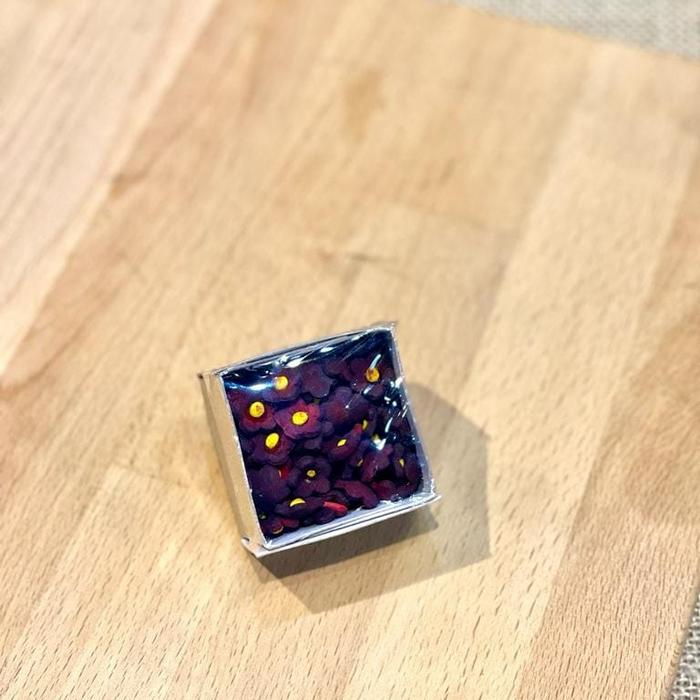 Gambar Bunga LCL - Maroon dari Bake Plus undefined Tokopedia