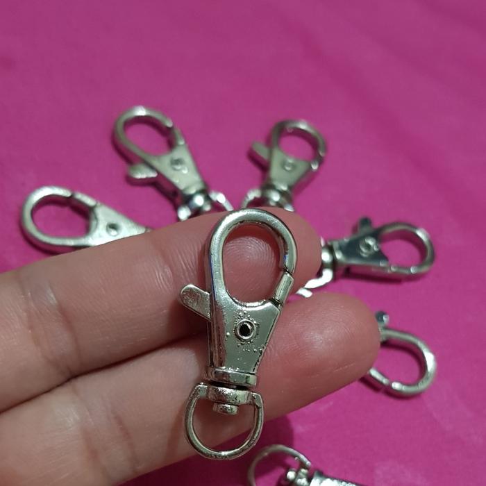 Gambar kunci kandang hewan CAGE LOCK burung tupai hamster sugar glider monyet - 1 premium dari charlotte bowtique undefined Tokopedia