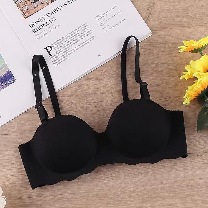 Gambar Summer bra push up light and small chest gathered comfort simple bh - Hitam, 32 dari Miss Curiosity. undefined Tokopedia