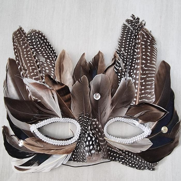 Gambar Topeng Joker /Topeng pesta / Topeng unik - Bulu Hitam dari Beeparty undefined Tokopedia