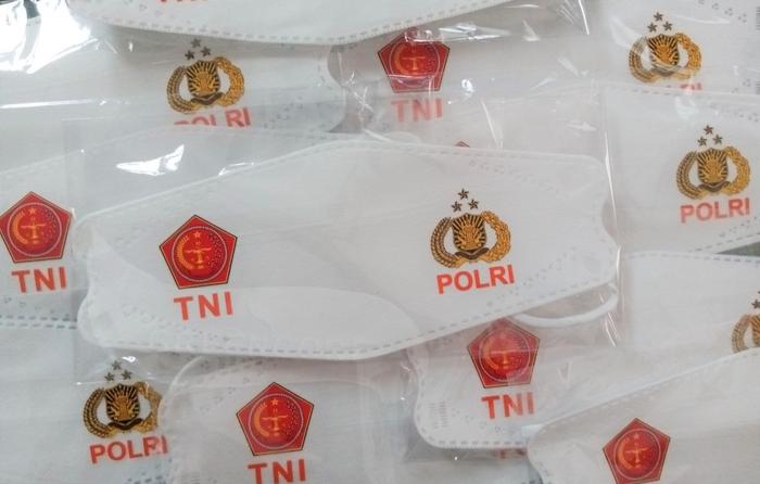Gambar Masker tni polri terbaru polisi tentara aparat militer kf94 4 ply 3D - Putih, TNI TNI dari GREENCORE. undefined Tokopedia