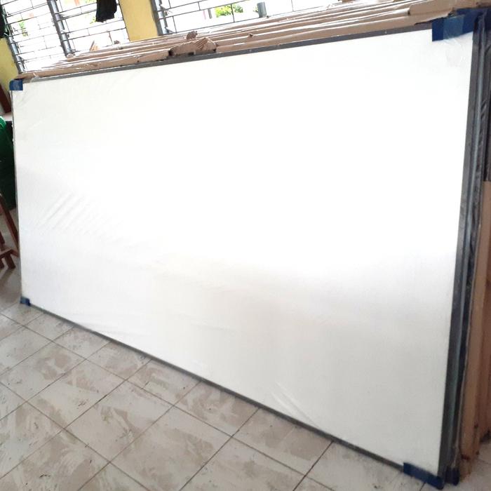 Gambar papan tulis whiteboard Ukuran 240 × 120 - POLOS PUTIH dari Barya Visivo undefined Tokopedia
