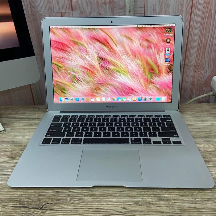 MacBook本体 MacBook Air 13-inch 2017 / MacBookAir7.2 Mid 2017 Apple MacBook Air with 1.8GHz Intel Core i5 (13