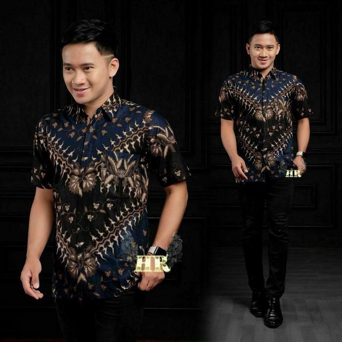 Gambar Hem Batik pria lengan pendek putri salju kemeja terbaru batik cowok - keris navy, L dari aisahnuha undefined Tokopedia