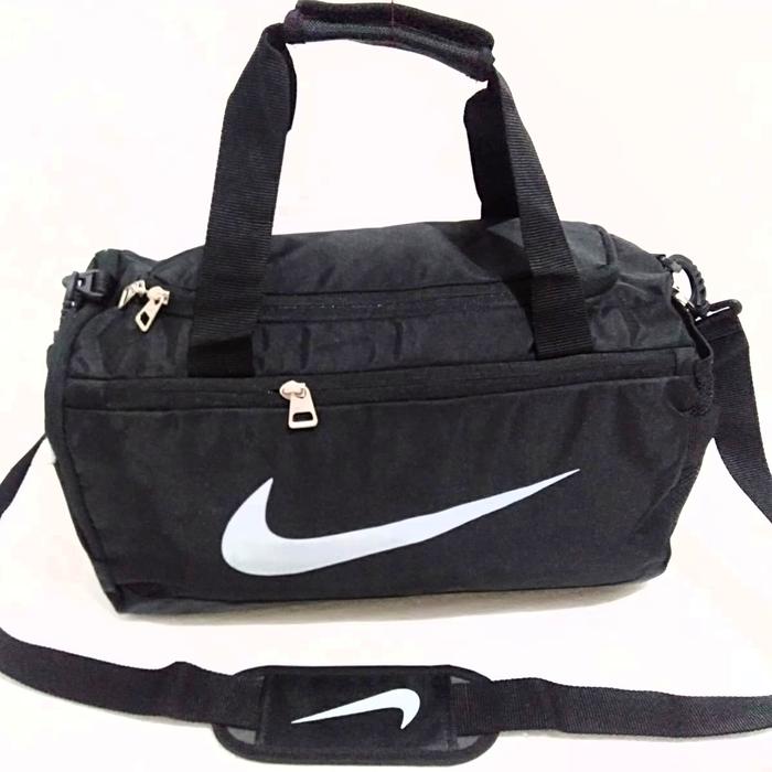 Gambar tas travel bag pria dan wanita / Tas gym / Tas futsal / Tas olah raga - Hitam dari BAGTOBAG99 undefined Tokopedia