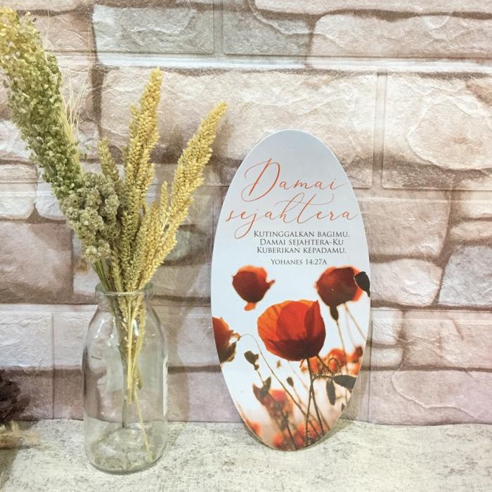 Gambar Hiasan Dinding Kayu Divine Oval 20cm - J dari Toko Rohani Ave Maria undefined Tokopedia