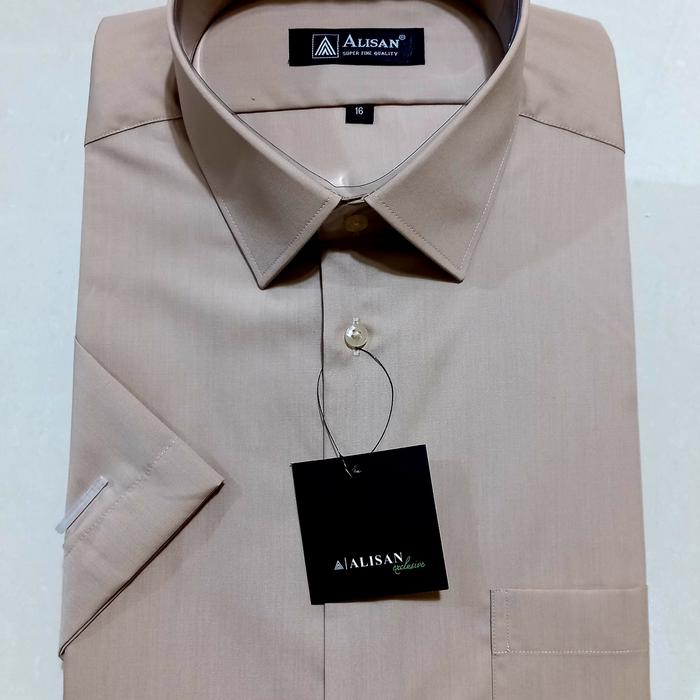 Gambar Kemeja Pria Alisan Slim fit Lengan Pendek Biru B1 ( Biru Muda ) - C1, no 15 = M dari VISI AR undefined Tokopedia