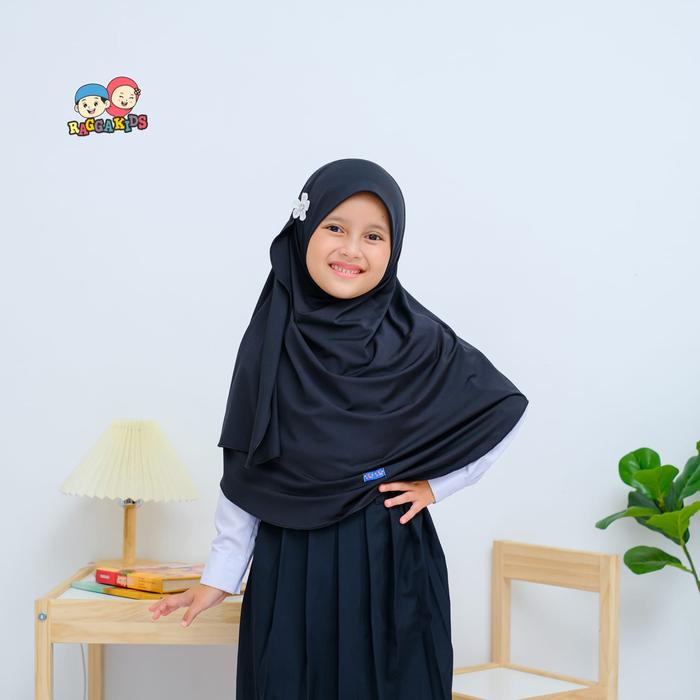 Gambar Kerudung Pashmina Anak Perempuan 3 - 11 sd SMP Jilbab Instan Hijab - black, S dari thecutshop undefined Tokopedia