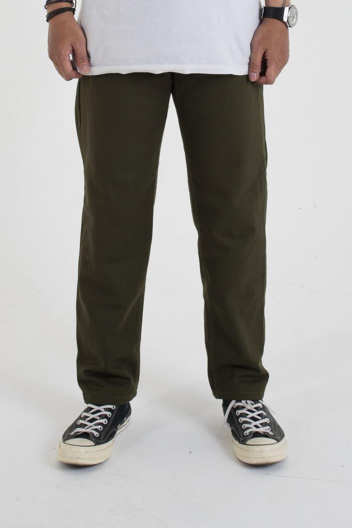 Gambar Celana Panjang Chinos Pria Longclaw Slim Fit Model Green Army Series - 28 dari Longclaw undefined Tokopedia
