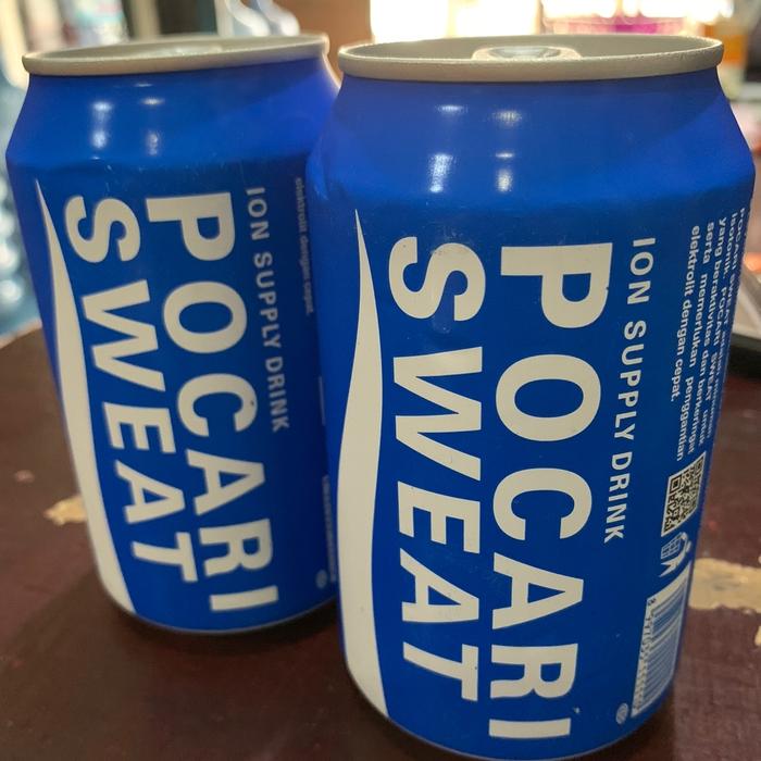 Gambar Pocari sweat kaleng 330ml 1 dus isi 24 / minumn ion penambah tenaga dari Toko UD Medi undefined Tokopedia