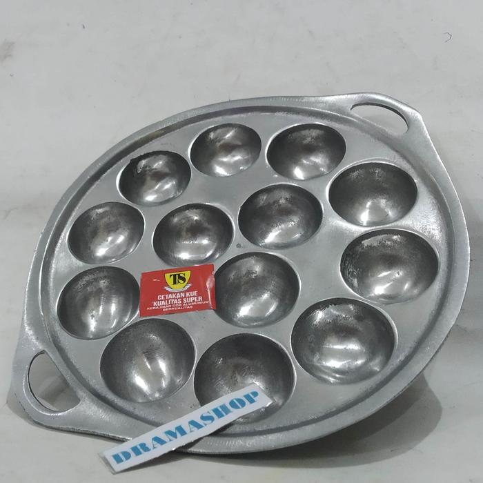Gambar loyang wajan cetakan kue bulat takoyaki 24 lubang - 13 LUBANG dari dramashop. undefined Tokopedia